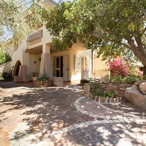 https://casa-marzane.in-sardinia.net