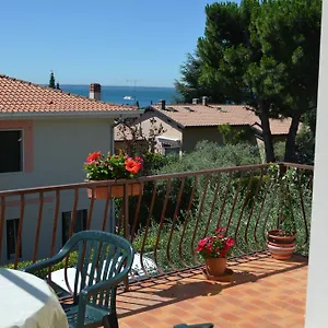 casa-anna-garda.hotelinveneto.com/